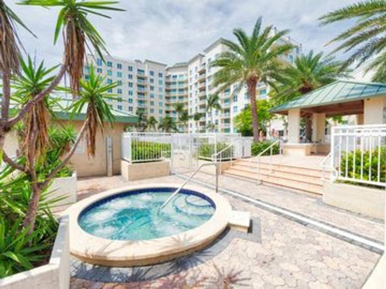 Apartment In Casa Costa Condo!Beach Pass Included Boynton Beach Ngoại thất bức ảnh