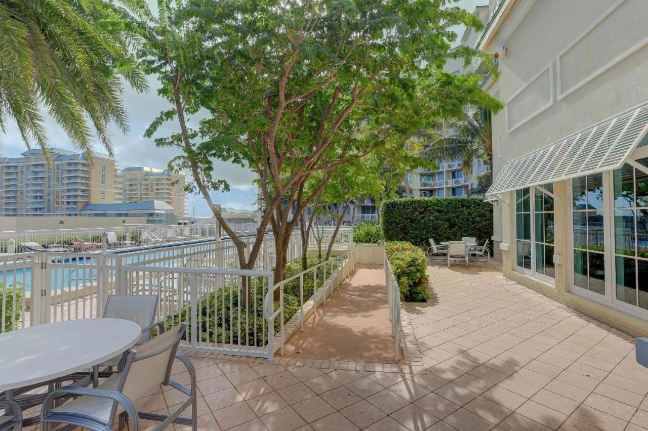 Apartment In Casa Costa Condo!Beach Pass Included Boynton Beach Ngoại thất bức ảnh